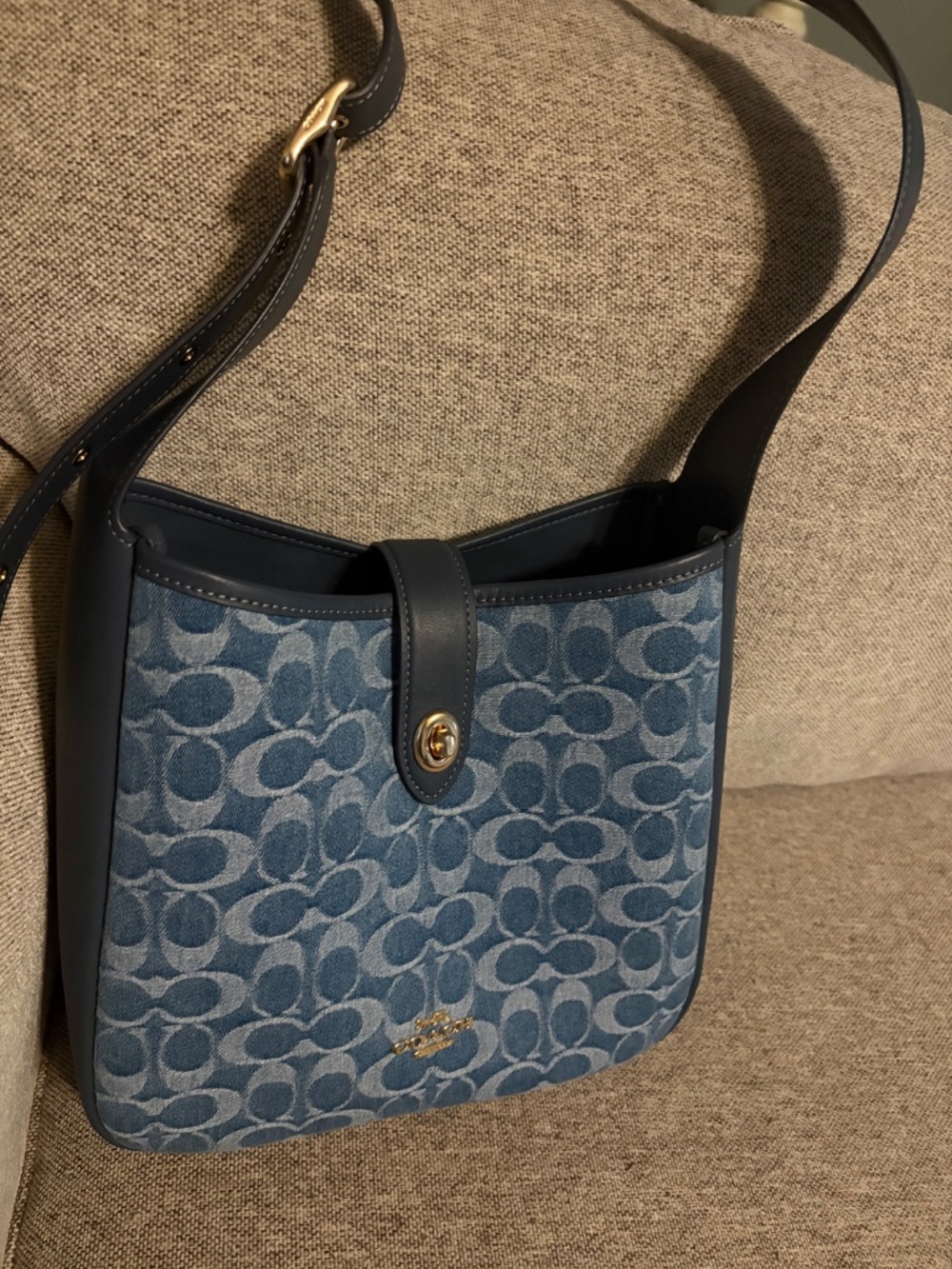 Coach Hadley Convertible Crossbody Bag In Signature Denim - Picture 8 of 13